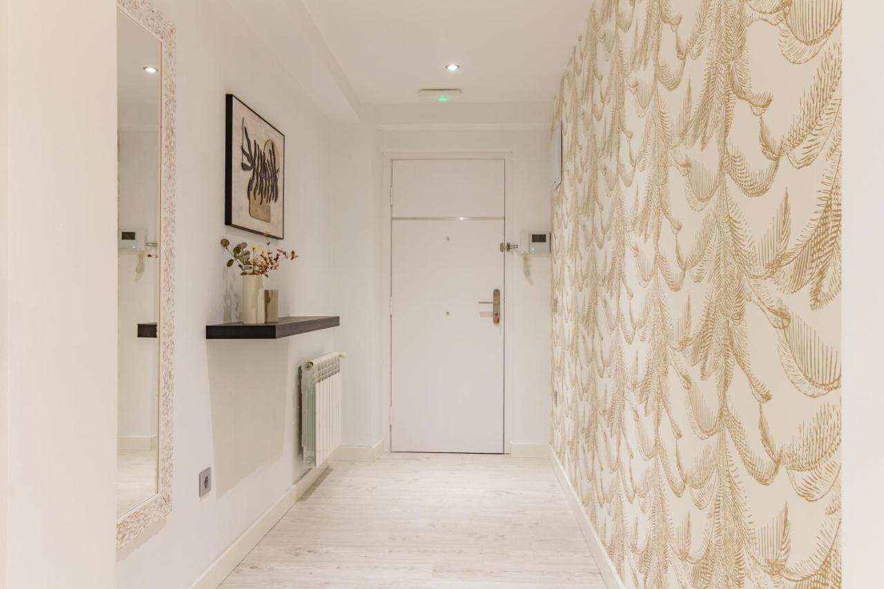 Ah King Size Apartment Vut5461As Oviedo Buitenkant foto