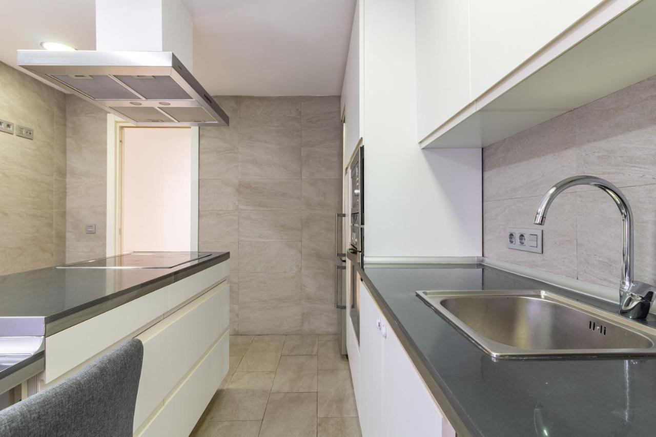 Ah King Size Apartment Vut5461As Oviedo Buitenkant foto